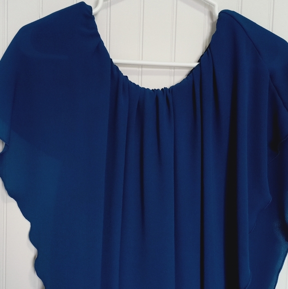 Tops - Picture 2 of 2